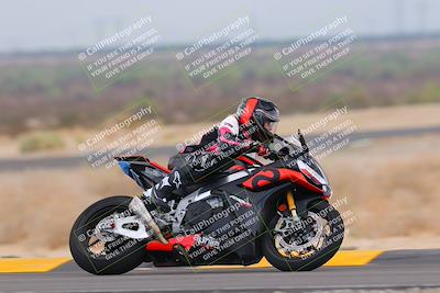 media/Sep-11-2022-SoCal Trackdays (Sun) [[81b7e951af]]/Turn 7 (1145am)/